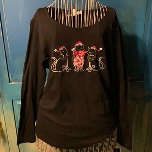 Medium Kitty Black Christmas Top